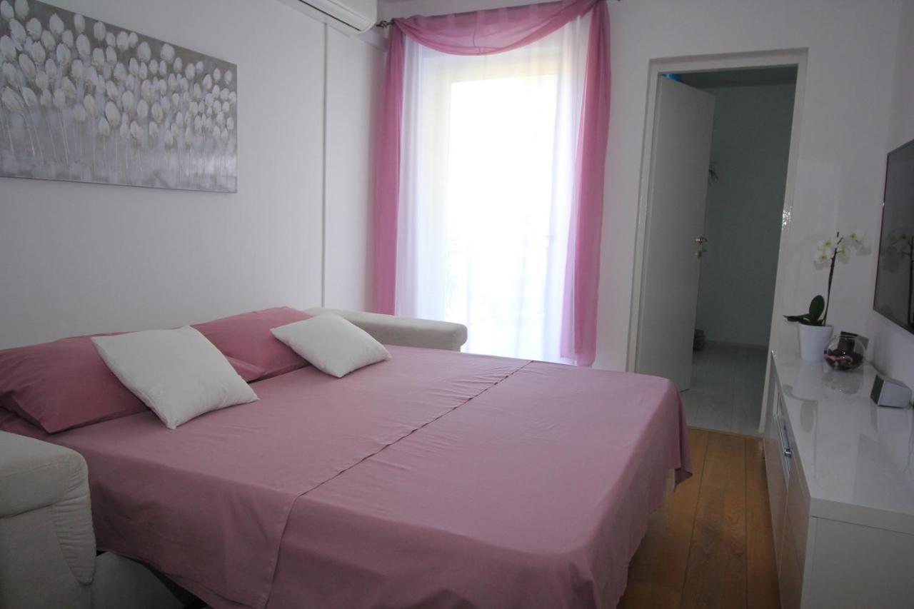 Apartman Lavender คาชเตลา ภายนอก รูปภาพ